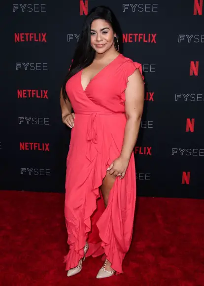 Jessica Marie Garcia  Body Measurements 2020